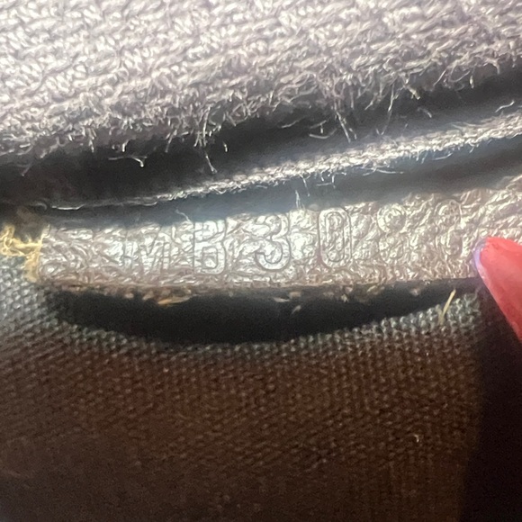 🎒 Louis Vuitton vintage Abbesses Messenger — Distressed - Picture 9 of 12